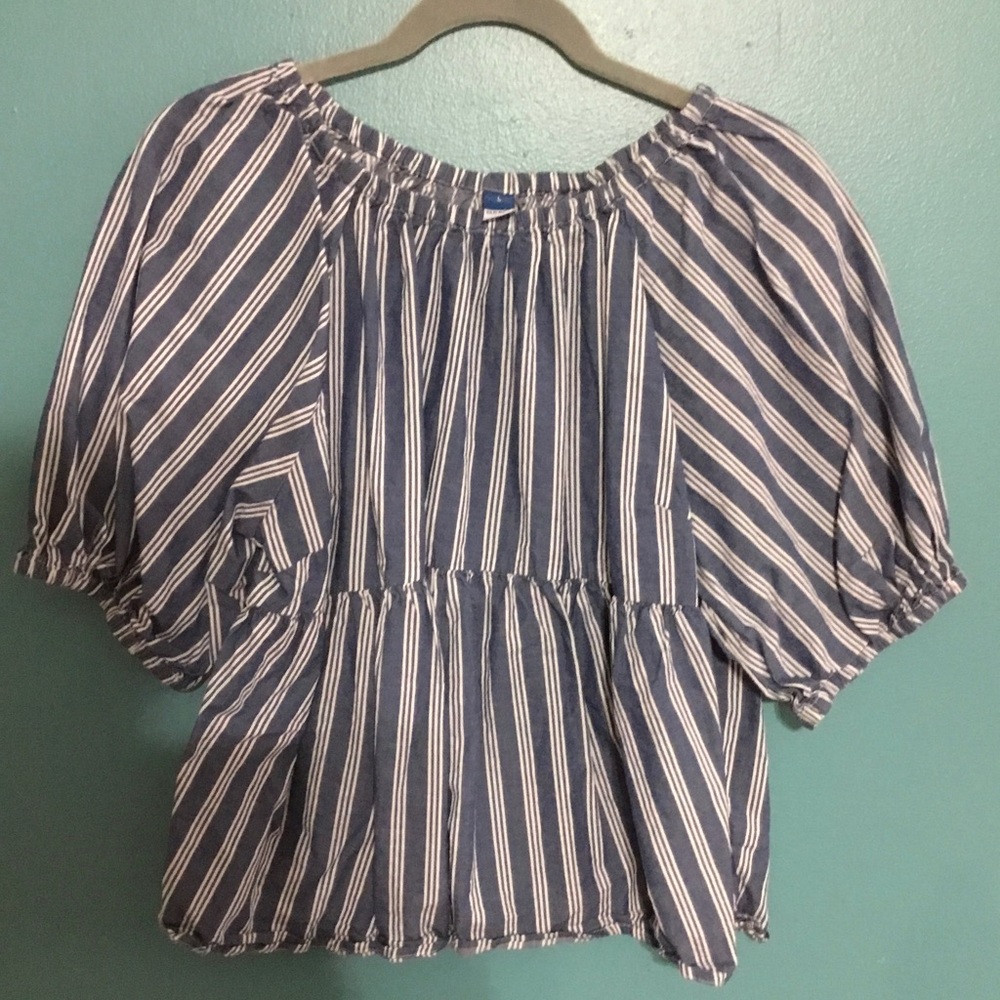 Old navy stripe top size large